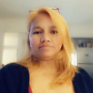 Meet your Posher, Elena